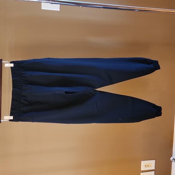 Lululemon On The Fly Jogger 28" - Picture 3 of 4